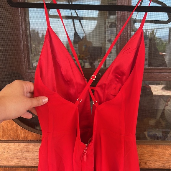 ✨Bebe Cross Back GGT Skater Dress - Picture 3 of 5